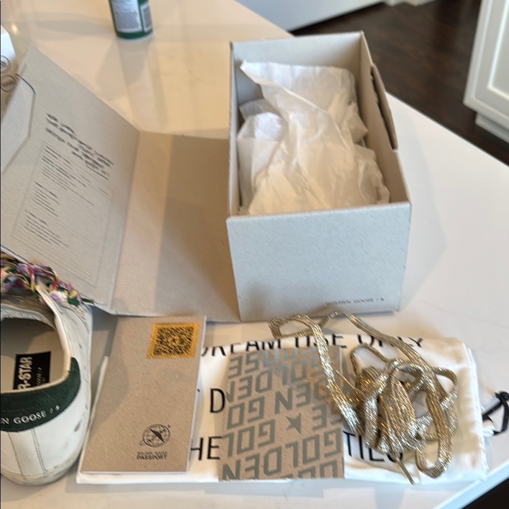 Golden Goose White and Green Sneakers Distressed Low-Top - Picture 6 of 7